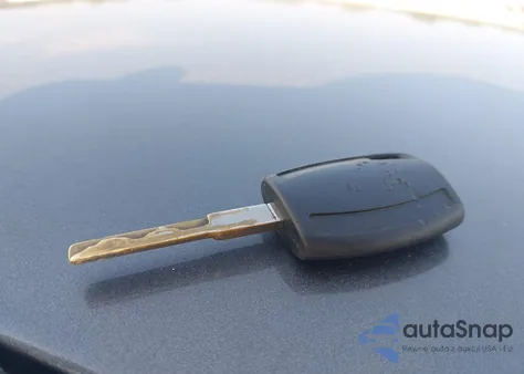 2013 Ford Focus Se z USA, uszkodzony, nr VIN 1FADP3F21DL252468